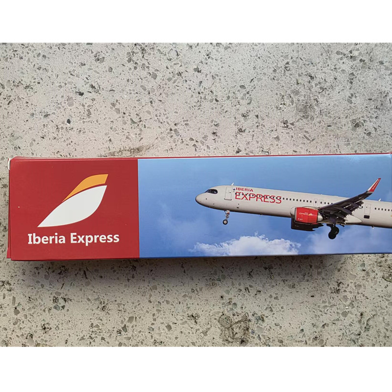Nova escala 1:200 a321neo espa - Model Airplane Plastic avaliação e preço